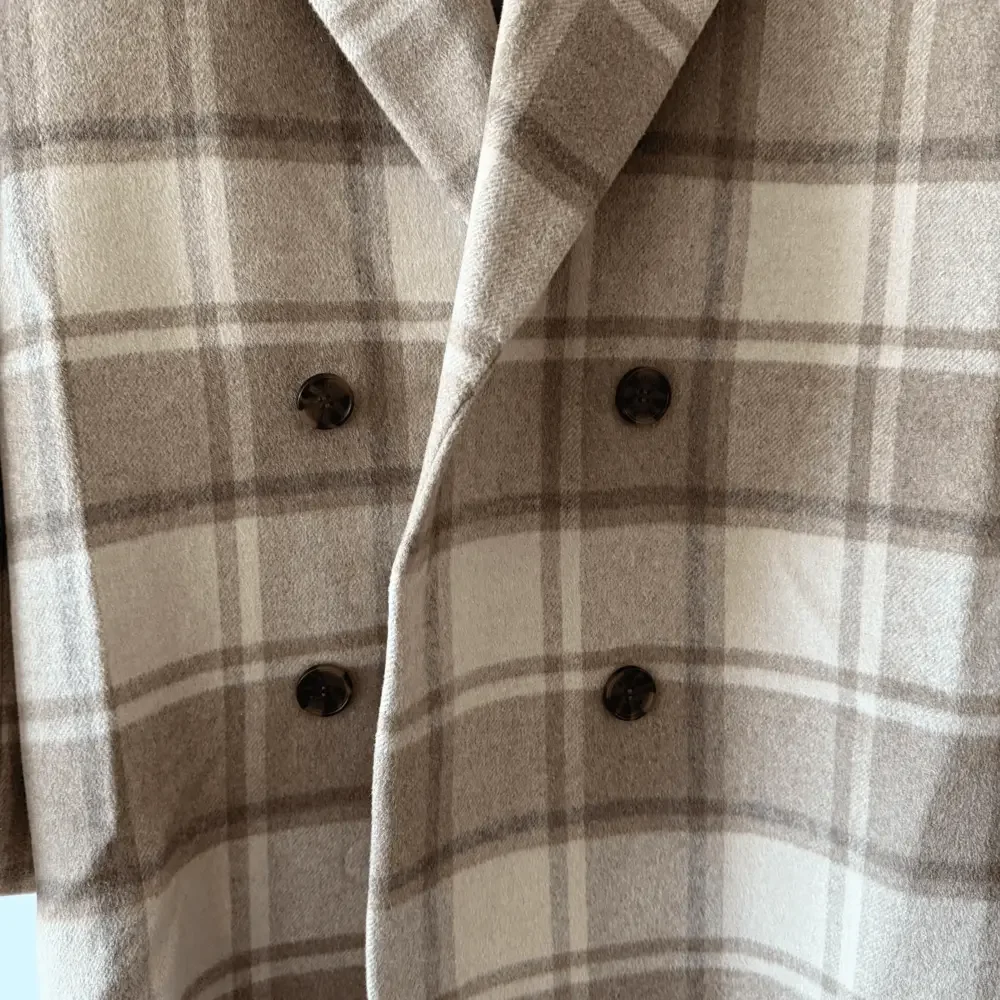 Was Him • Tan Fran Wheat Plaid Ludlow Wool Blend Trench Coat